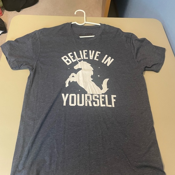 Dark blue G2OH “believe in yourself” with unicorn design t-shirt - Picture 2 of 5